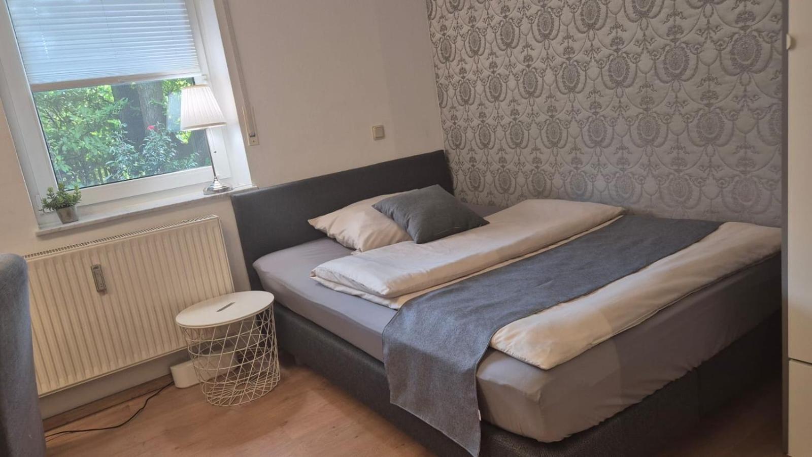 Apartment 1 Mit Terrasse Und Pkw-Stellplatz Leverkusen Ngoại thất bức ảnh
