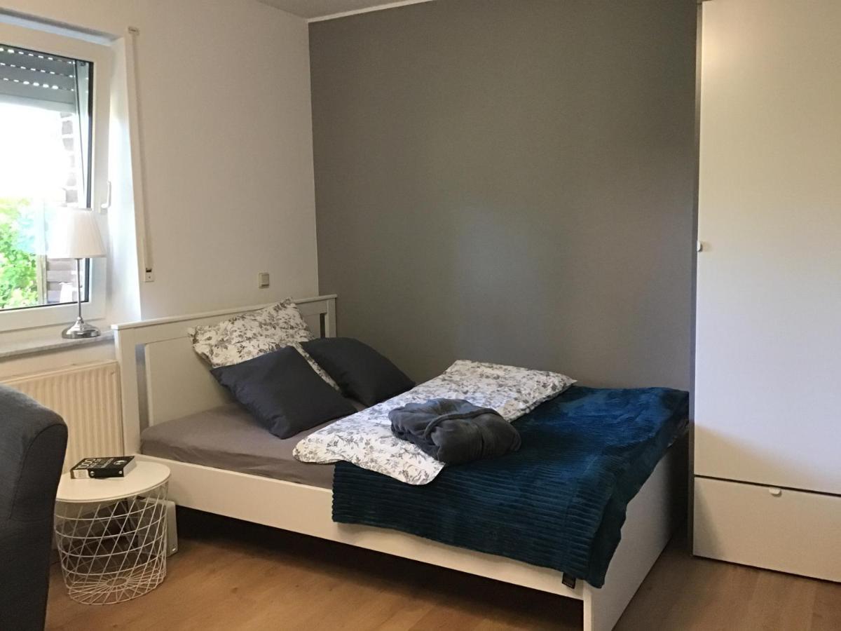 Apartment 1 Mit Terrasse Und Pkw-Stellplatz Leverkusen Ngoại thất bức ảnh